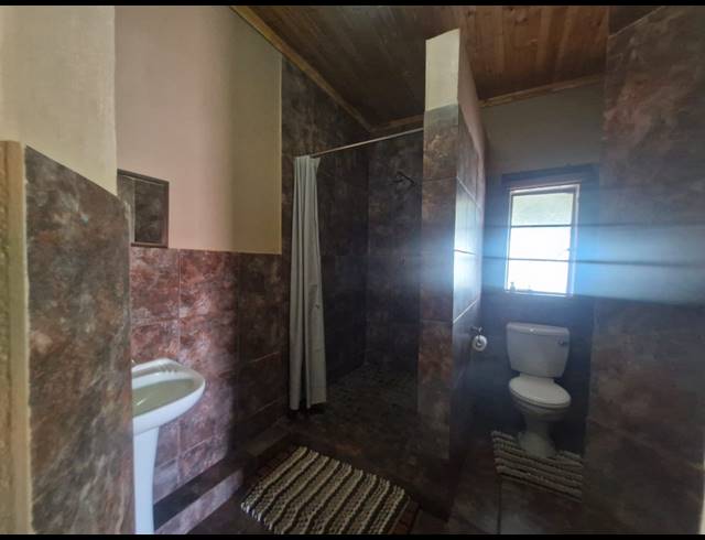 10 BEDROOM HOUSE FOR SALE IN DIBENG
